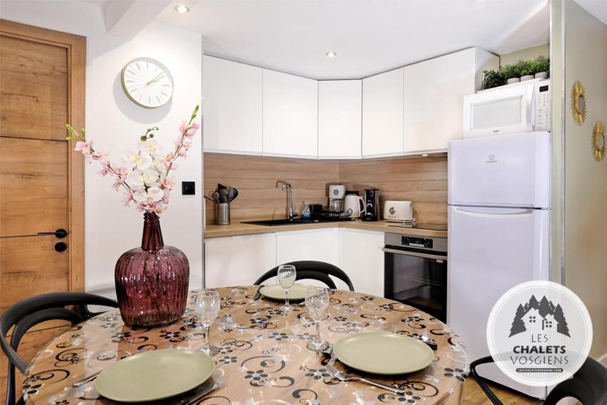Le Briand Appartement 4Etoiles Nancy Thermal Cosy Avec Terrasse Wifi Exterior photo